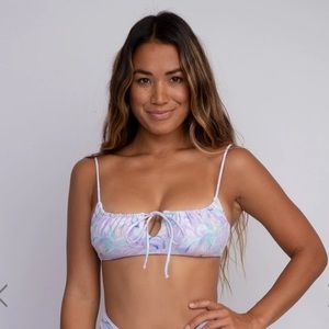 Skatie Demi Top in Mariposa Sz S NWT NEVER WORN